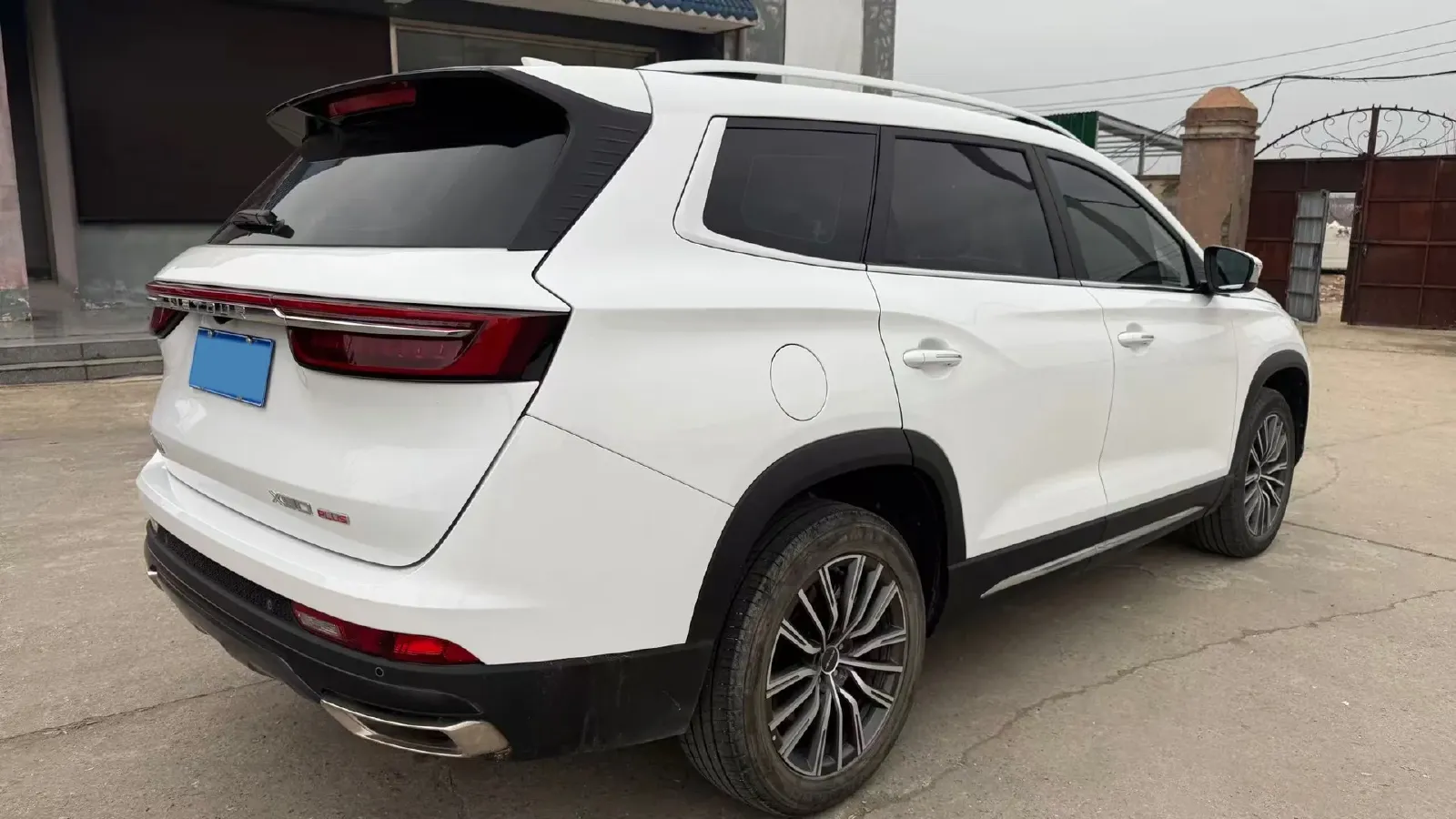 2021 Jetour X90 Plus 1.6T 197HP L4 7DCT,autocango,china used car exporter,china ev exporter,chinese used car exporter,chinese used ev exporter