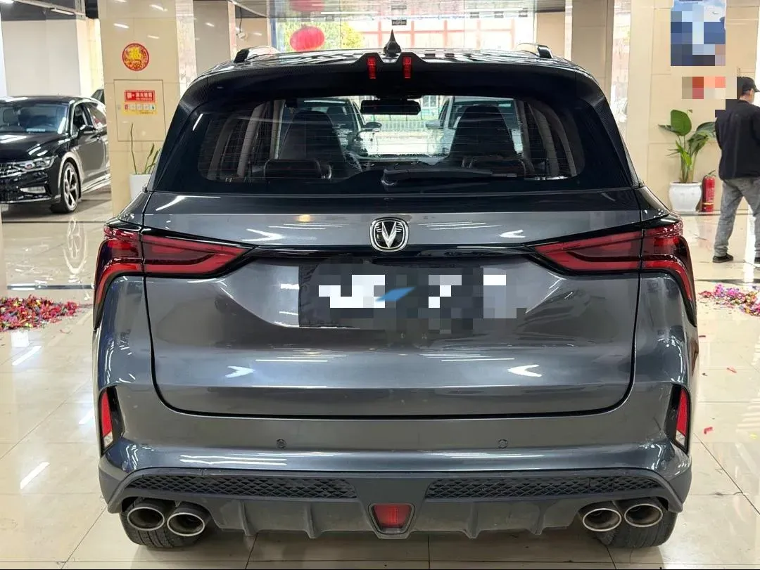 2022 ChangAn CS75 Plus 2.0T 233HP L4 8AT,autocango,china used car exporter,china ev exporter,chinese used car exporter,chinese used ev exporter