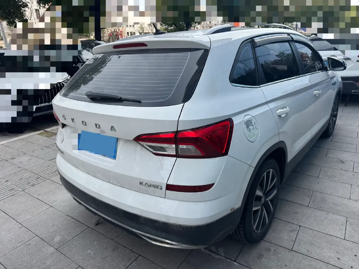 2020 Skoda Kamiq 1.2T 116HP L4 7DCT,autocango,china used car exporter,china ev exporter,chinese used car exporter,chinese used ev exporter