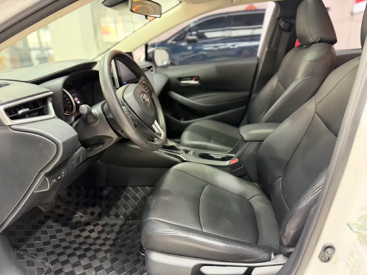 2021 Toyota Corolla 1.2T 116HP L4 CVT,autocango,china used car exporter,china ev exporter,chinese used car exporter,chinese used ev exporter