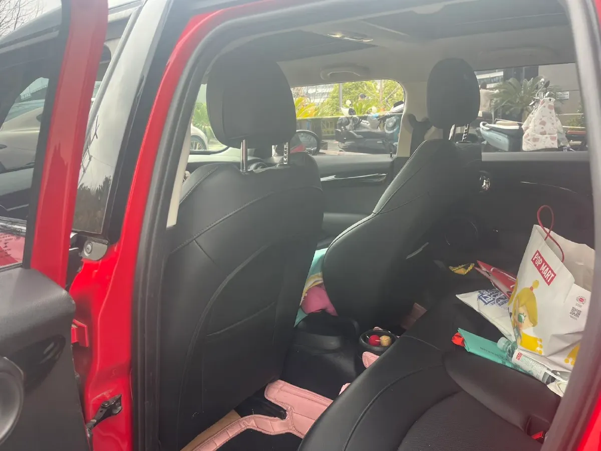 2021 MINI MINI 1.5T 136HP L3 7DCT,autocango,china used car exporter,china ev exporter,chinese used car exporter,chinese used ev exporter