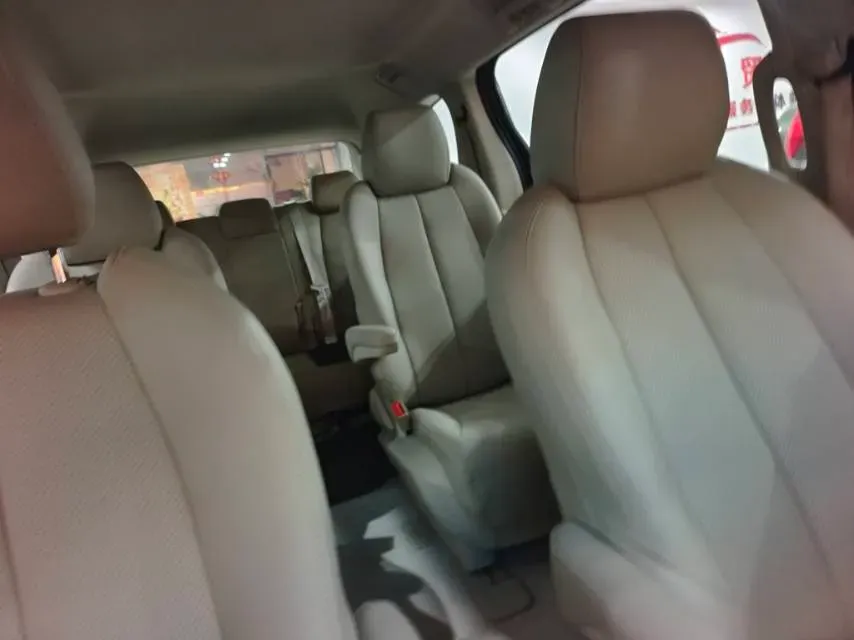 2022 Buick GL8 2.0T 237HP L4 9AT,autocango,china used car exporter,china ev exporter,chinese used car exporter,chinese used ev exporter