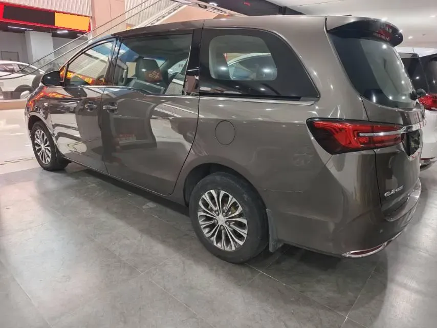 2022 Buick GL8 2.0T 237HP L4 9AT,autocango,china used car exporter,china ev exporter,chinese used car exporter,chinese used ev exporter