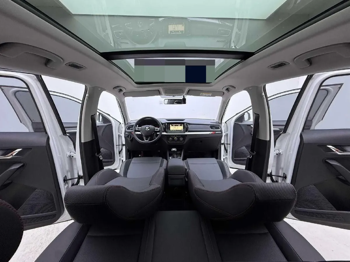 2022 Skoda Kamiq 1.5L 112HP L4 6AT,autocango,china used car exporter,china ev exporter,chinese used car exporter,chinese used ev exporter