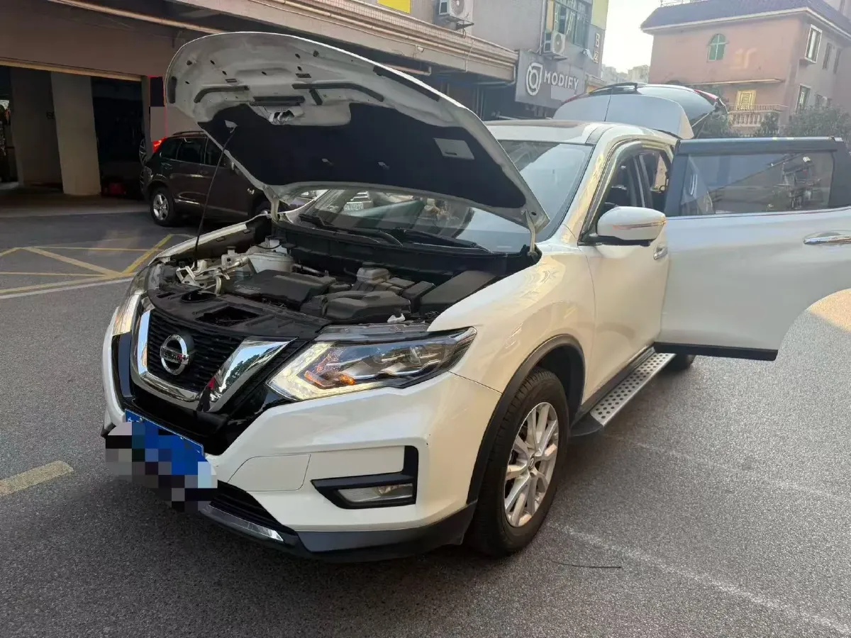 2023 Nissan X-Trail 2.0L 151HP L4 CVT,autocango,china used car exporter,china ev exporter,chinese used car exporter,chinese used ev exporter