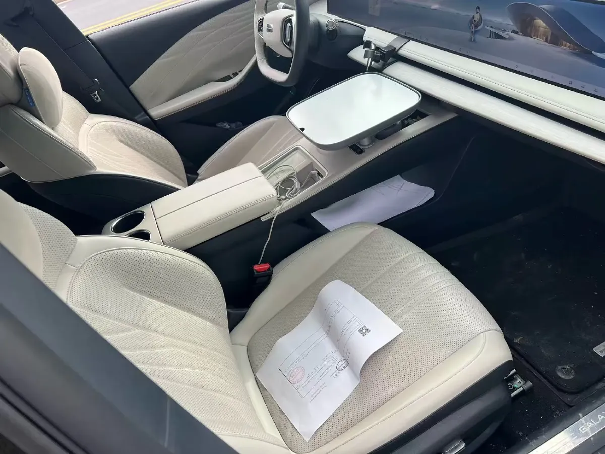 2024 Geely Galaxy E8 BEV 76KWH,autocango,china used car exporter,china ev exporter,chinese used car exporter,chinese used ev exporter