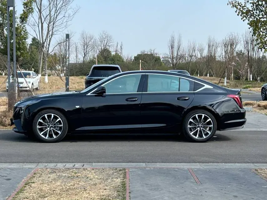 2025 Cadillac CT5 2.0T 237HP L4 10AT,autocango,china used car exporter,china ev exporter,chinese used car exporter,chinese used ev exporter