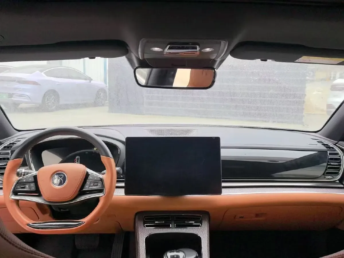 2022 Volkswagen Tiguan L 2.0T 186HP L4 7DCT,autocango,china used car exporter,china ev exporter,chinese used car exporter,chinese used ev exporter