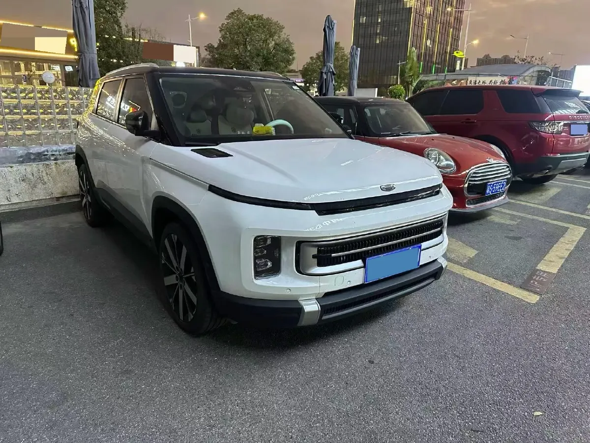2023 Geely ICON 1.5T 181HP L4 7DCT,autocango,china used car exporter,china ev exporter,chinese used car exporter,chinese used ev exporter
