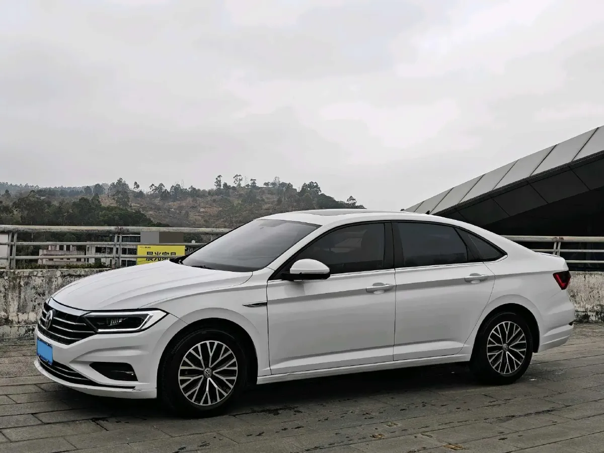 2021 Volkswagen Sagitar 1.2T 116HP L4 7DCT,autocango,china used car exporter,china ev exporter,chinese used car exporter,chinese used ev exporter
