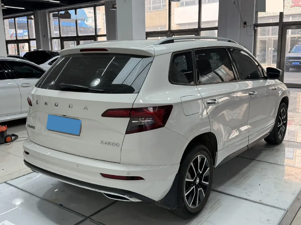 2022 Skoda Karoq 1.4T 150HP L4 7DCT,autocango,china used car exporter,china ev exporter,chinese used car exporter,chinese used ev exporter