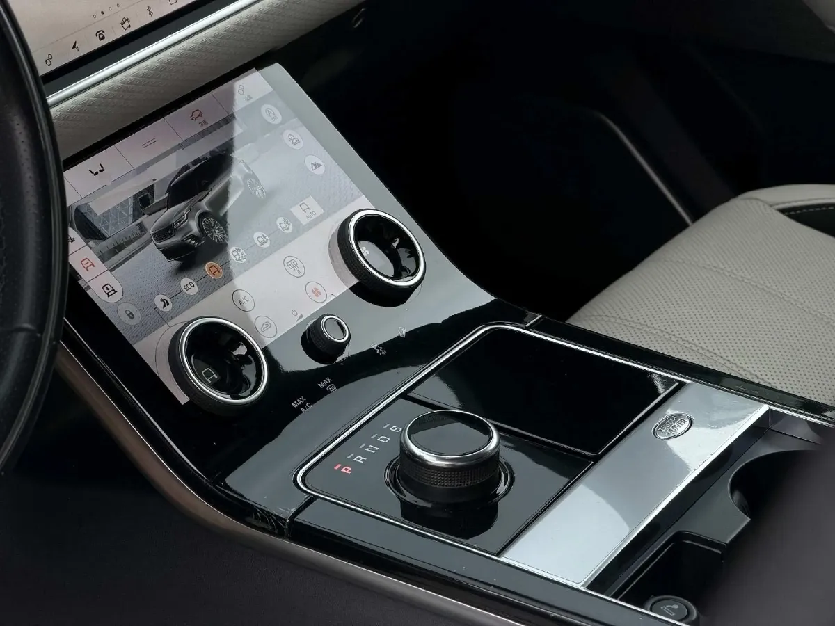 2017 Land Rover Range Rover Velar 3.0T 380HP V6 8AT,autocango,china used car exporter,china ev exporter,chinese used car exporter,chinese used ev exporter