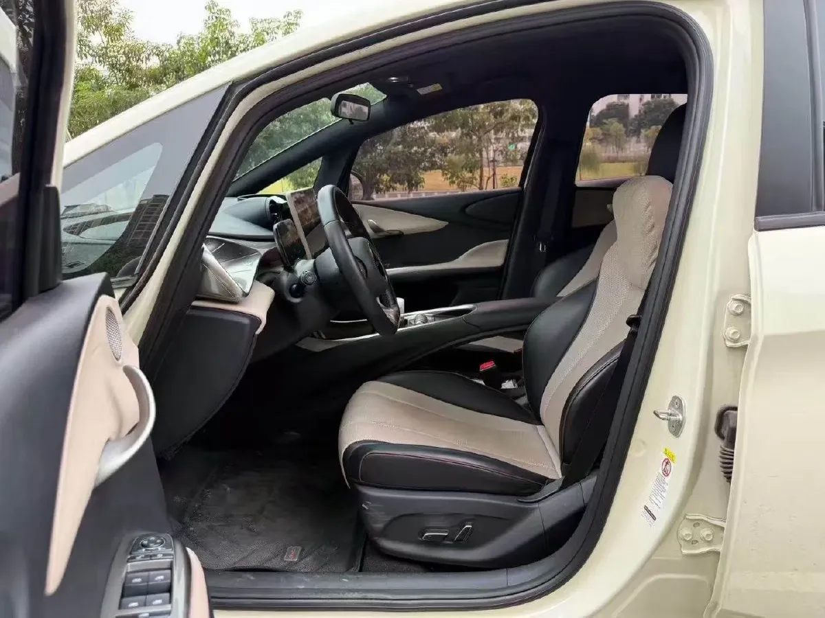 2023 BYD Dolphin BEV 44.928KWH,autocango,china used car exporter,china ev exporter,chinese used car exporter,chinese used ev exporter