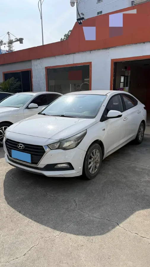 2016 Hyundai Verna 1.4L 100HP L4 6MT,autocango,china used car exporter,china ev exporter,chinese used car exporter,chinese used ev exporter