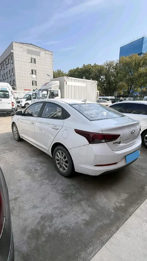 2016 Hyundai Verna 1.4L 100HP L4 6MT,autocango,china used car exporter,china ev exporter,chinese used car exporter,chinese used ev exporter