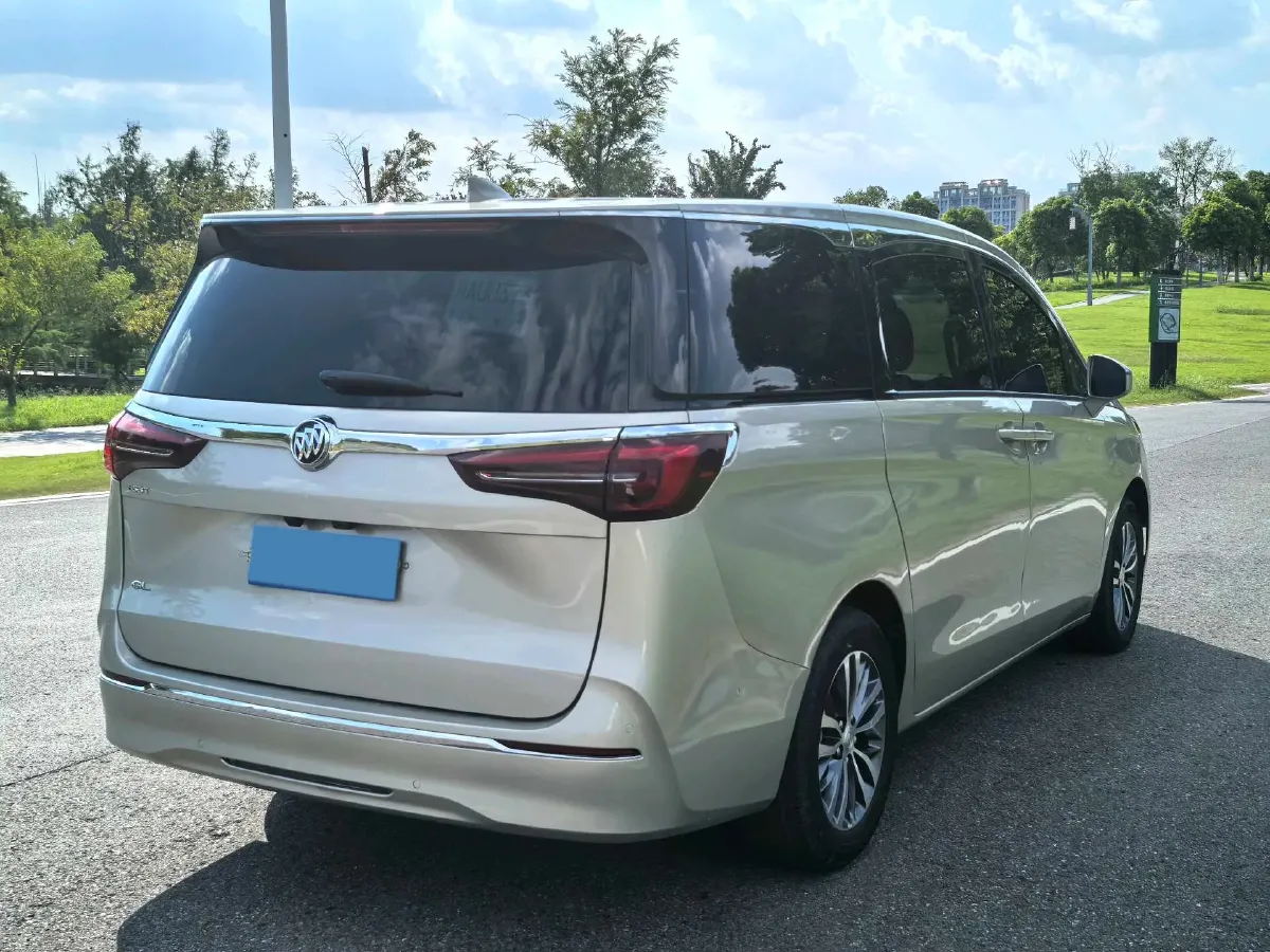 2021 Buick GL8 2.0T 237HP L4 9AT,autocango,china used car exporter,china ev exporter,chinese used car exporter,chinese used ev exporter
