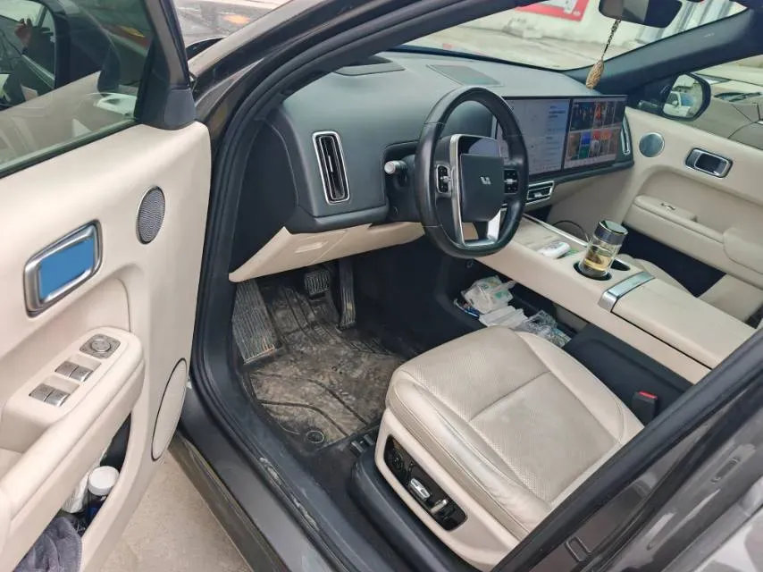 2023 Li L8 Range Extended 154HP REEV 40.9KWH,autocango,china used car exporter,china ev exporter,chinese used car exporter,chinese used ev exporter