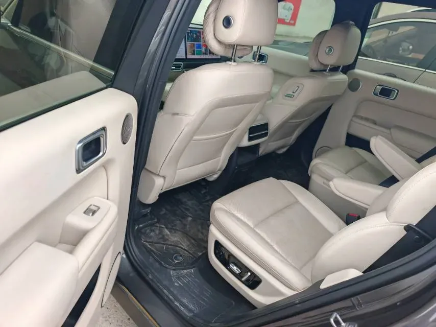 2023 Li L8 Range Extended 154HP REEV 40.9KWH,autocango,china used car exporter,china ev exporter,chinese used car exporter,chinese used ev exporter