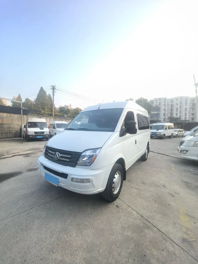 2023 DongFeng DFAC YuFeng 2.0T 136HP L4 6MT,autocango,china used car exporter,china ev exporter,chinese used car exporter,chinese used ev exporter