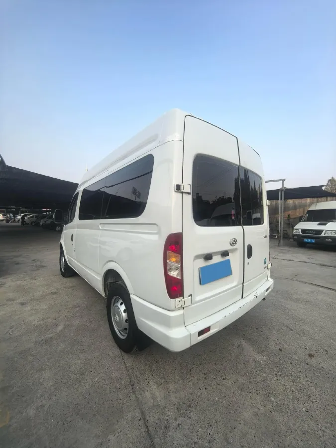 2023 DongFeng DFAC YuFeng 2.0T 136HP L4 6MT,autocango,china used car exporter,china ev exporter,chinese used car exporter,chinese used ev exporter