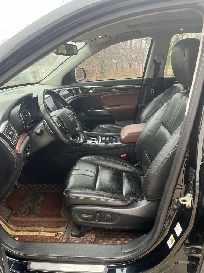 2017 GAC Trumpchi GS8 2.0T 201HP L4 6AT,autocango,china used car exporter,china ev exporter,chinese used car exporter,chinese used ev exporter