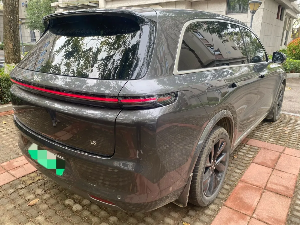 2023 Li L8 Range Extended 154HP REEV 40.9KWH,autocango,china used car exporter,china ev exporter,chinese used car exporter,chinese used ev exporter