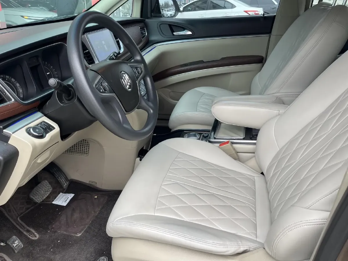 2018 Buick GL8 2.0T 260HP L4 6AT,autocango,china used car exporter,china ev exporter,chinese used car exporter,chinese used ev exporter