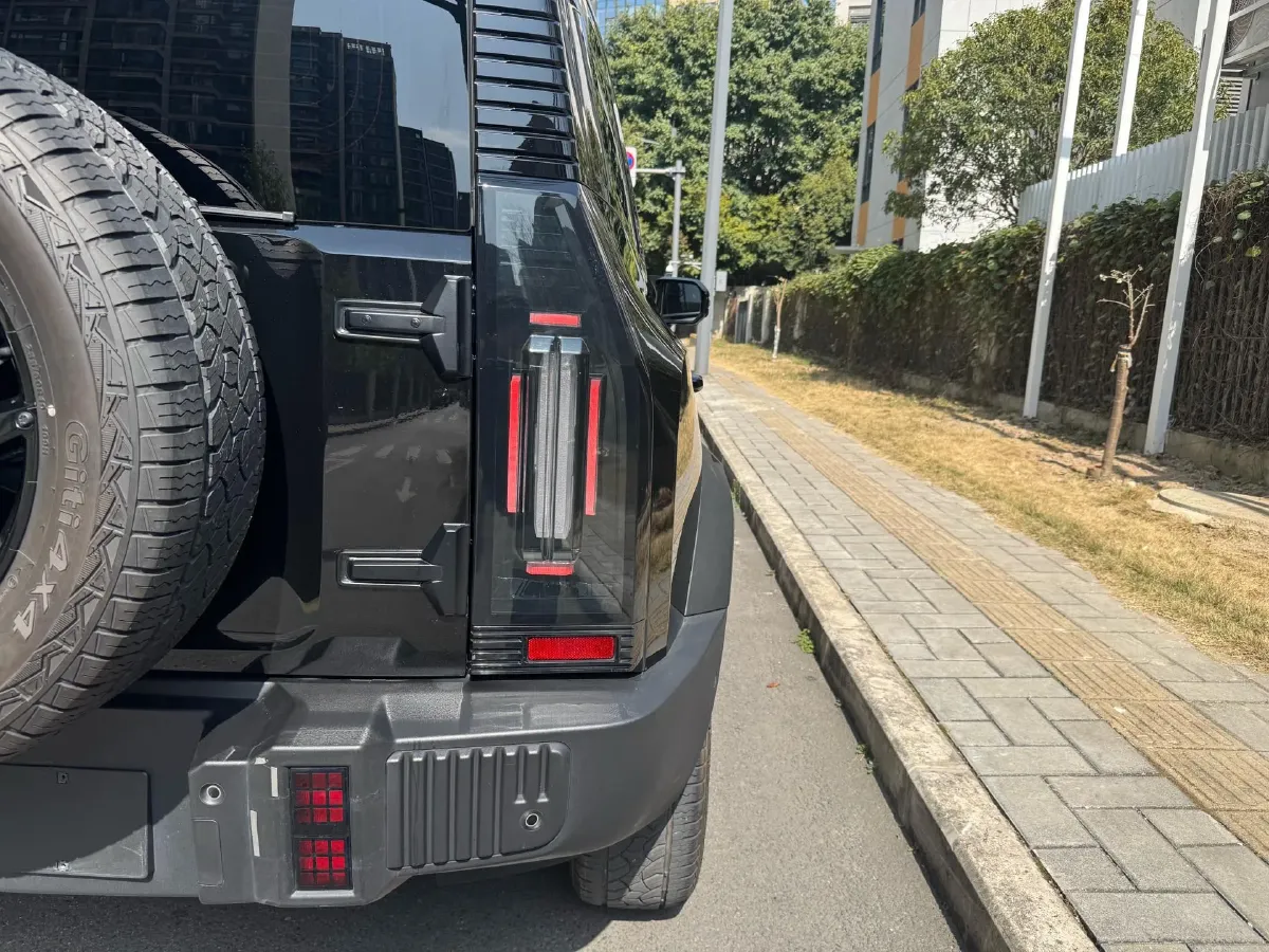 2023 Jetour Traveller 2.0T 254HP L4 8AT,autocango,china used car exporter,china ev exporter,chinese used car exporter,chinese used ev exporter