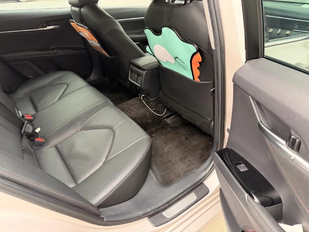 2021 Toyota Camry 2.0L 178HP L4 CVT,autocango,china used car exporter,china ev exporter,chinese used car exporter,chinese used ev exporter