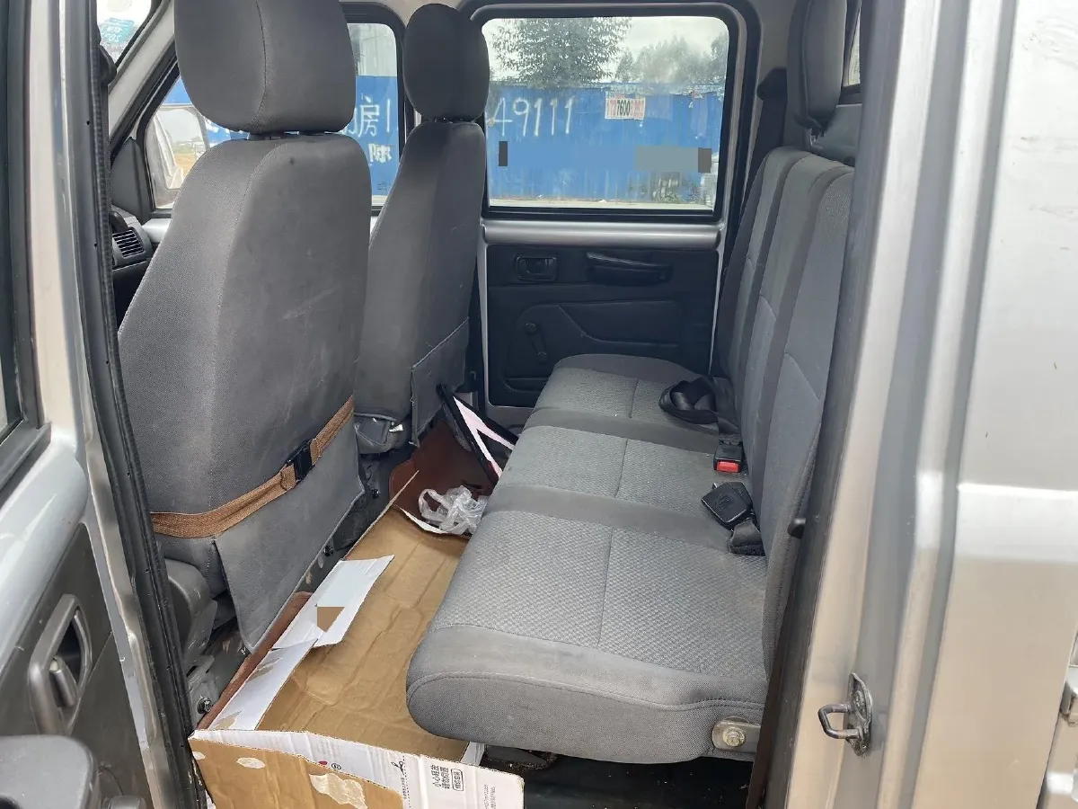 2019 WuLing RongGuang Mini Truck 1.5L 107HP L4 5MT,autocango,china used car exporter,china ev exporter,chinese used car exporter,chinese used ev exporter