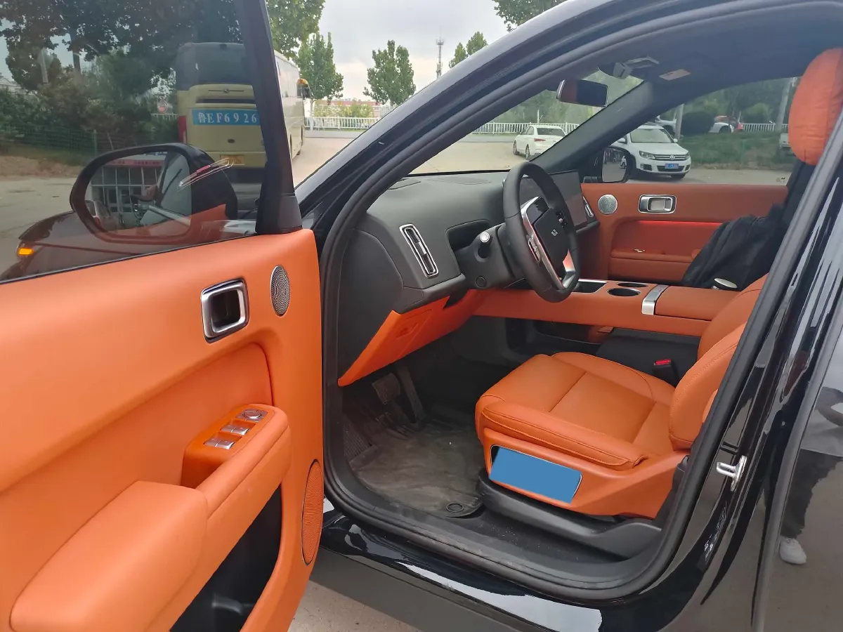 2024 Li L8 Range Extended 154HP REEV 42.8KWH,autocango,china used car exporter,china ev exporter,chinese used car exporter,chinese used ev exporter