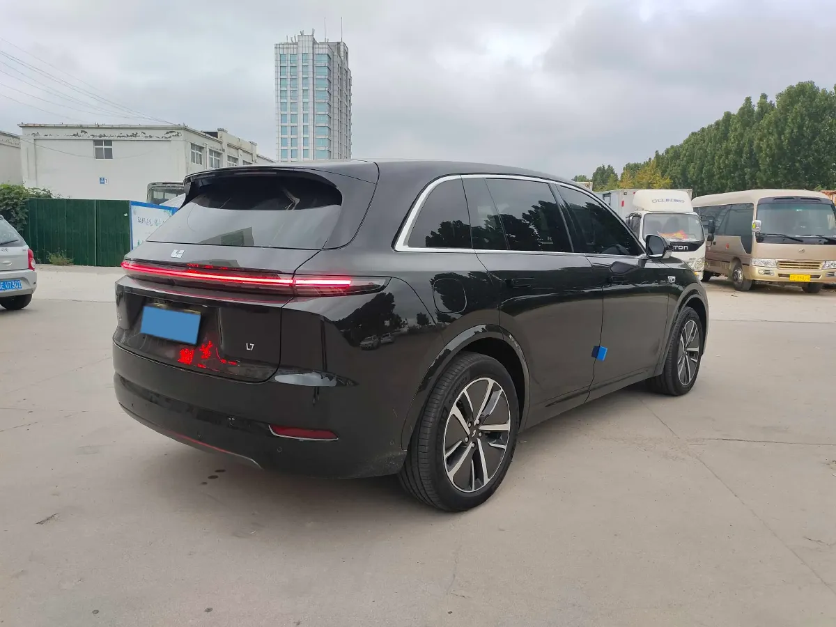 2024 Li L8 Range Extended 154HP REEV 42.8KWH,autocango,china used car exporter,china ev exporter,chinese used car exporter,chinese used ev exporter