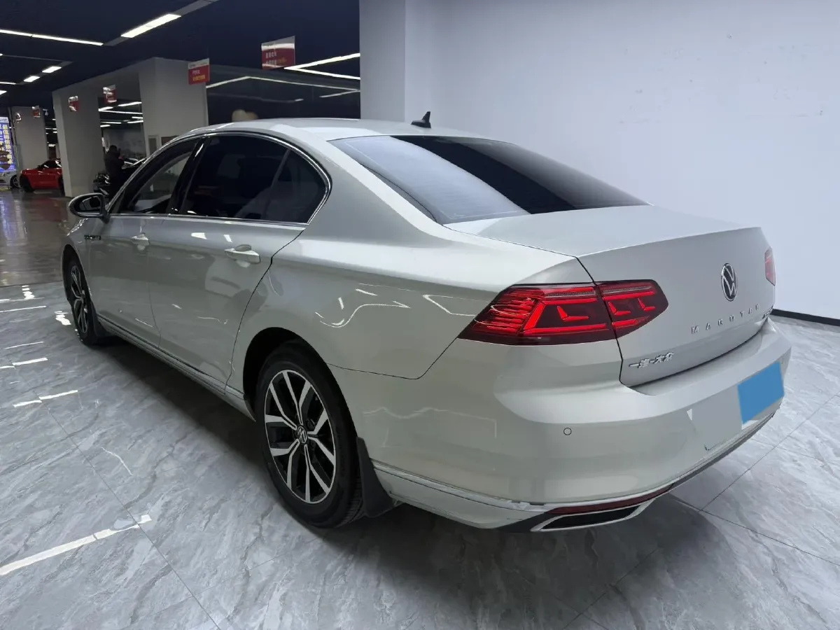 2020 Volkswagen Magotan 2.0T 186HP L4 7DCT,autocango,china used car exporter,china ev exporter,chinese used car exporter,chinese used ev exporter