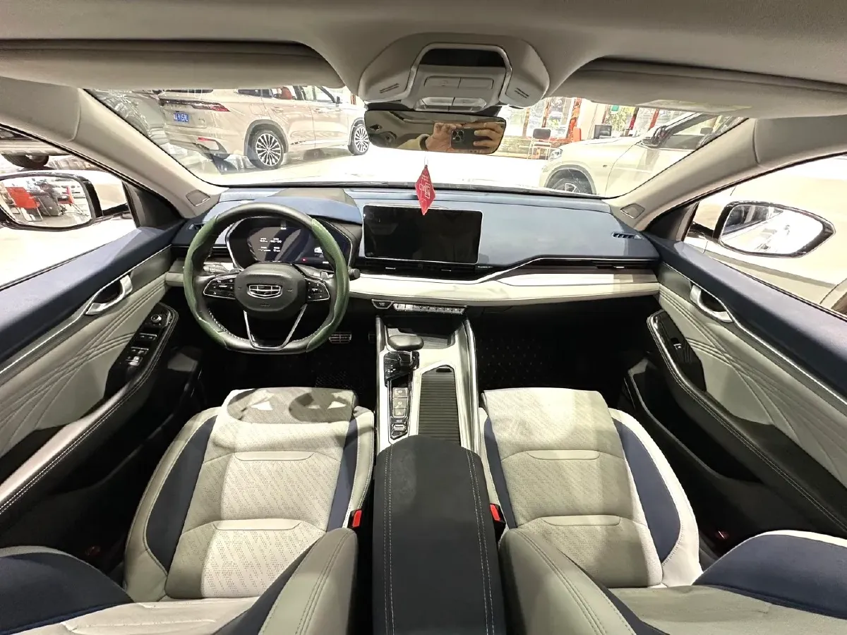 2023 Geely Preface 2.0T 190HP L4 7DCT,autocango,china used car exporter,china ev exporter,chinese used car exporter,chinese used ev exporter