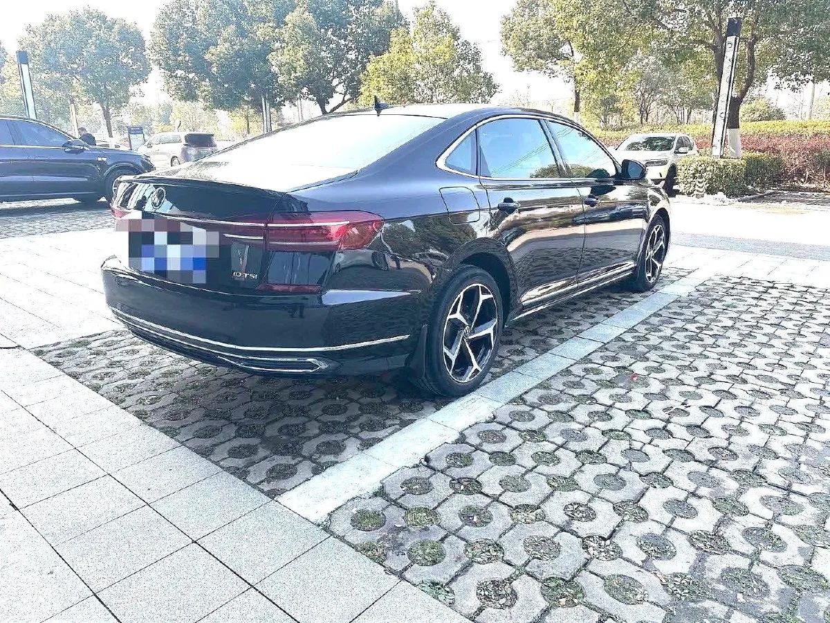 2023 Volkswagen Passat 2.0T 186HP L4 7DCT,autocango,china used car exporter,china ev exporter,chinese used car exporter,chinese used ev exporter