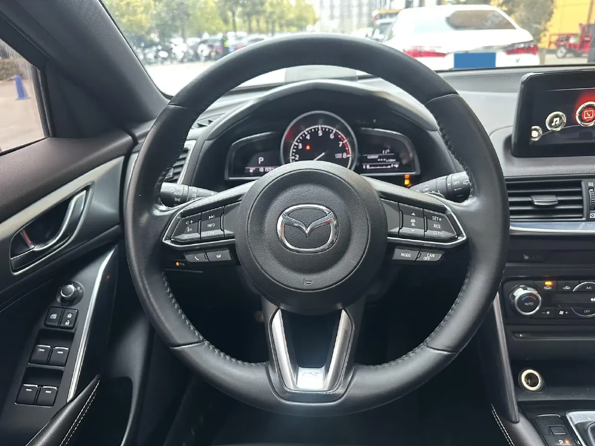 2018 Mazda CX-4 2.5L 192HP L4 6AT,autocango,china used car exporter,china ev exporter,chinese used car exporter,chinese used ev exporter