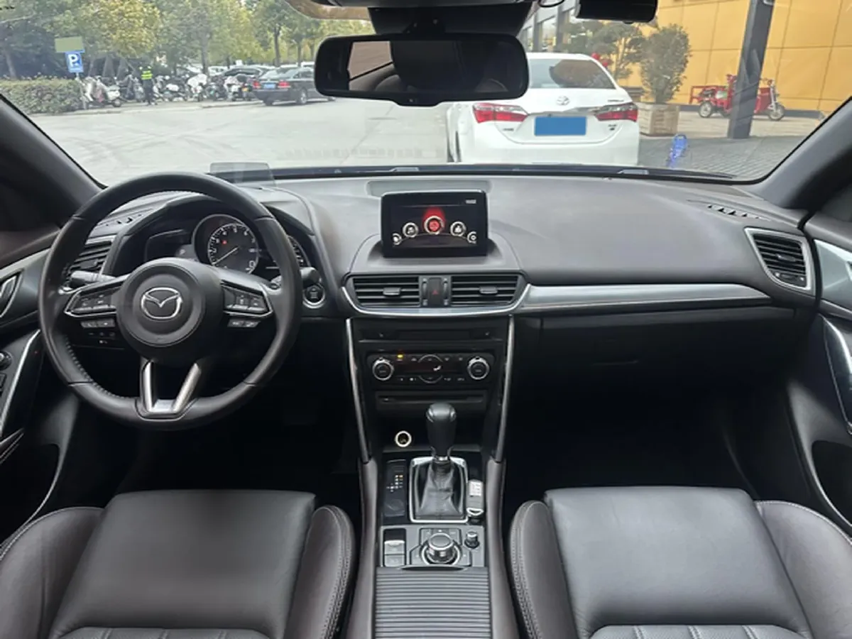 2018 Mazda CX-4 2.5L 192HP L4 6AT,autocango,china used car exporter,china ev exporter,chinese used car exporter,chinese used ev exporter