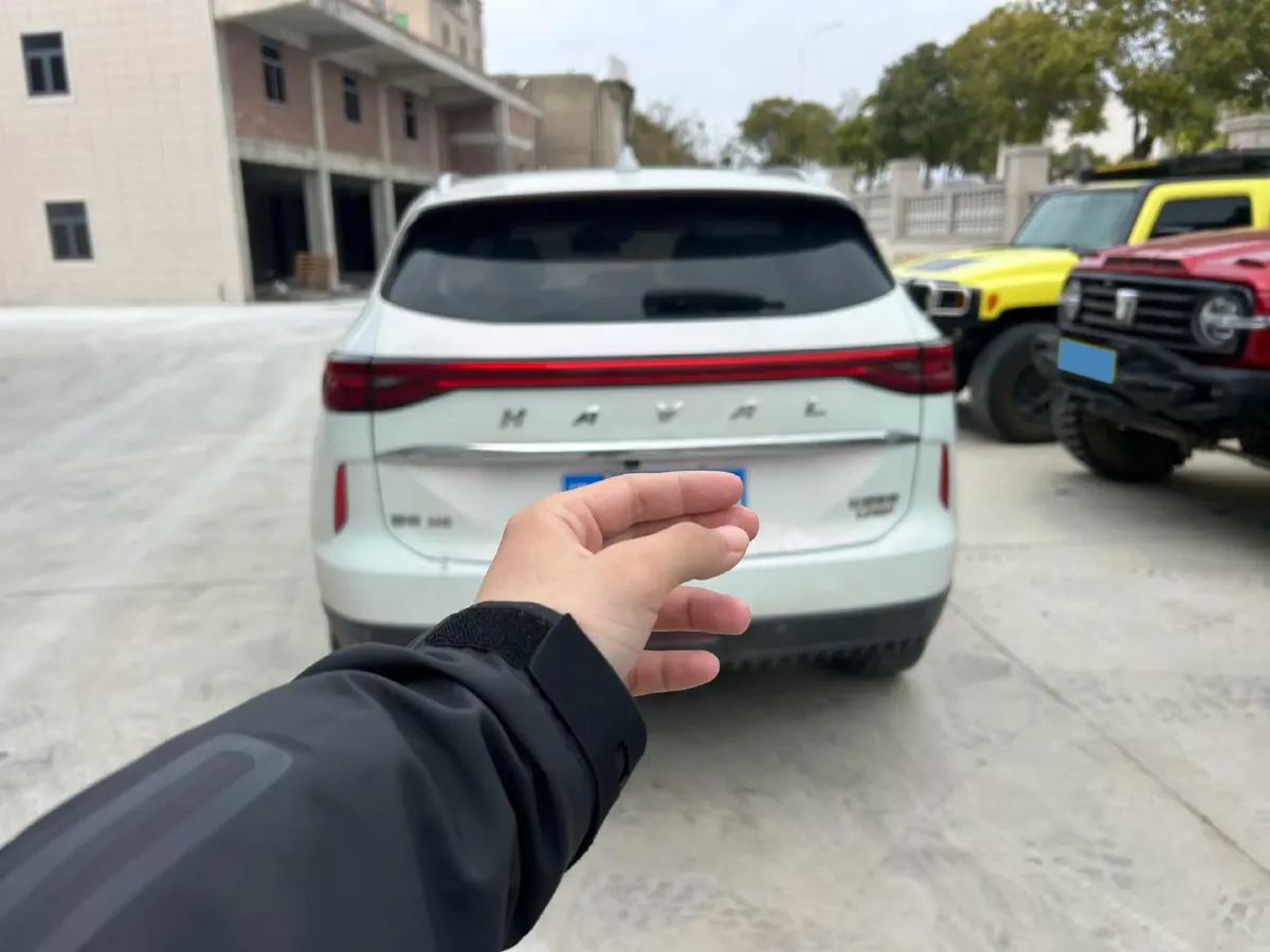 2021 Haval H6 2.0T 211HP L4 7DCT,autocango,china used car exporter,china ev exporter,chinese used car exporter,chinese used ev exporter