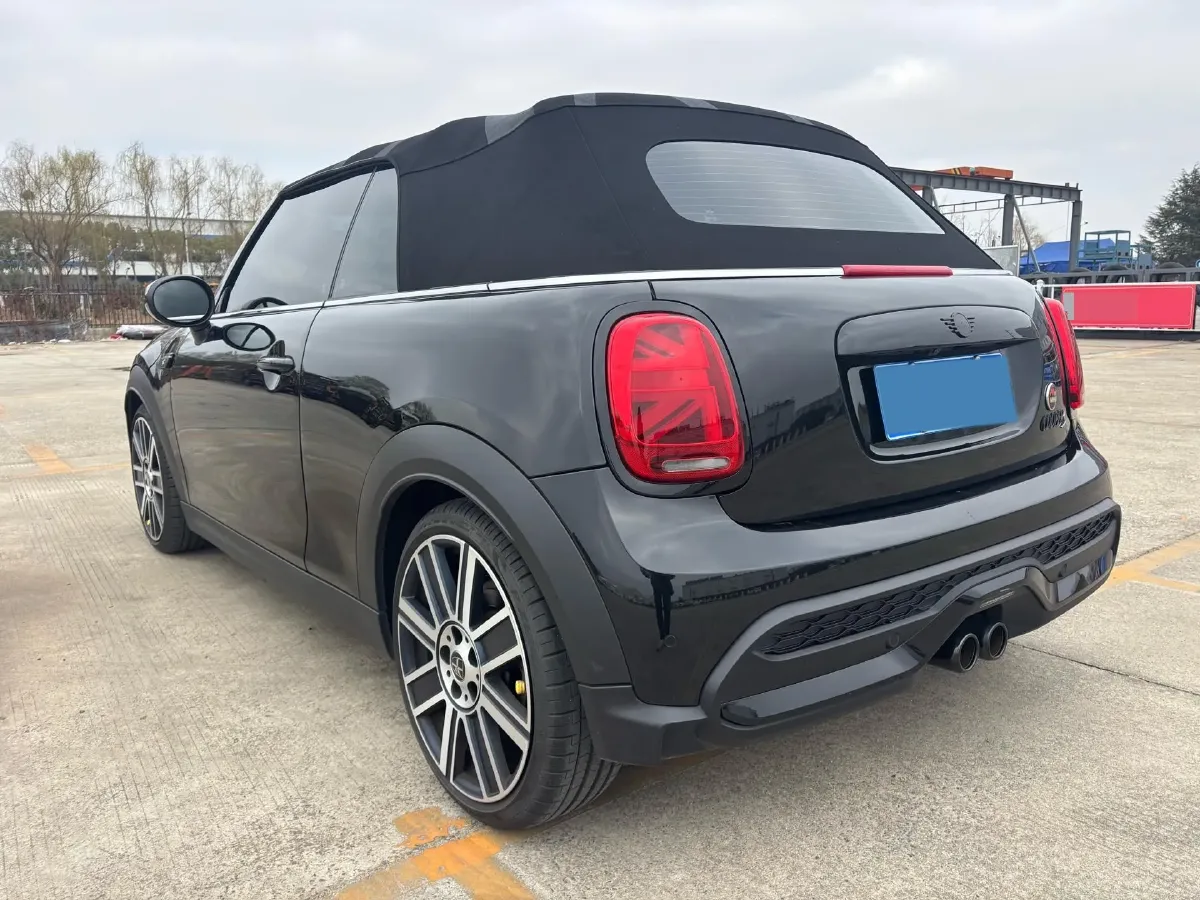 2023 MINI MINI 2.0T 178HP L4 7DCT,autocango,china used car exporter,china ev exporter,chinese used car exporter,chinese used ev exporter