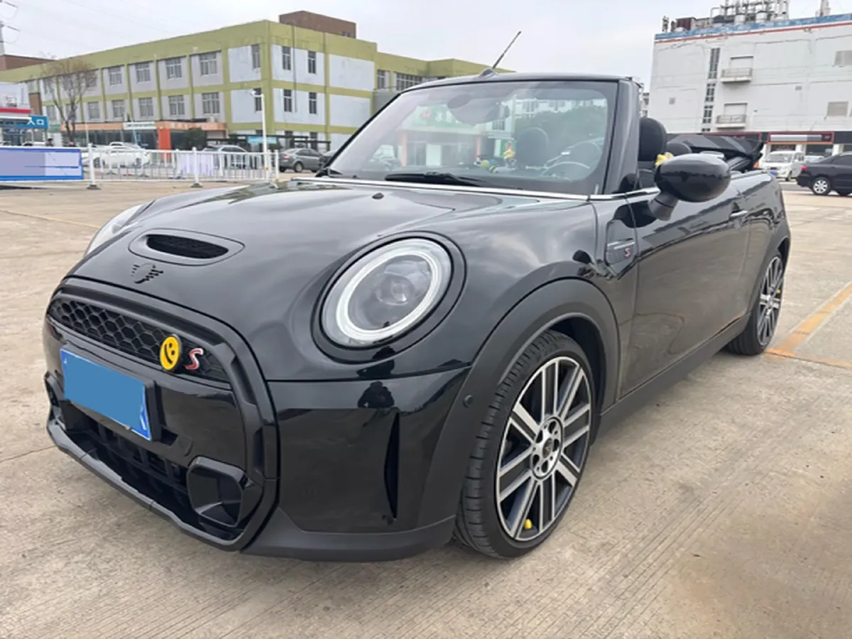 2023 MINI MINI 2.0T 178HP L4 7DCT,autocango,china used car exporter,china ev exporter,chinese used car exporter,chinese used ev exporter
