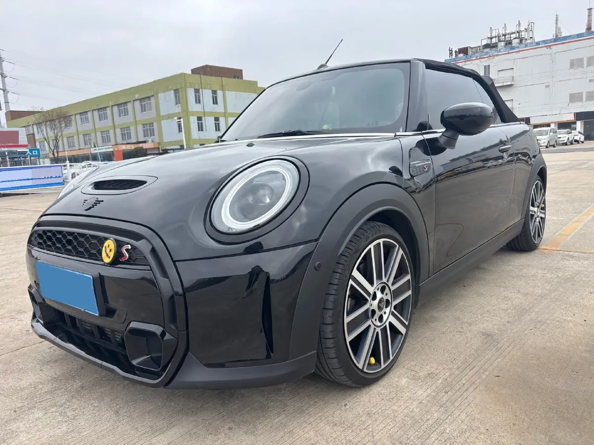 2023 MINI MINI 2.0T 178HP L4 7DCT,autocango,china used car exporter,china ev exporter,chinese used car exporter,chinese used ev exporter