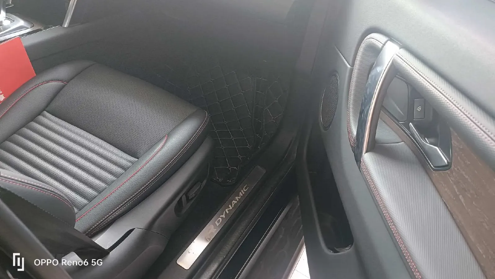 2022 Land Rover Discovery Sport 2.0T 249HP L4 9AT,autocango,china used car exporter,china ev exporter,chinese used car exporter,chinese used ev exporter