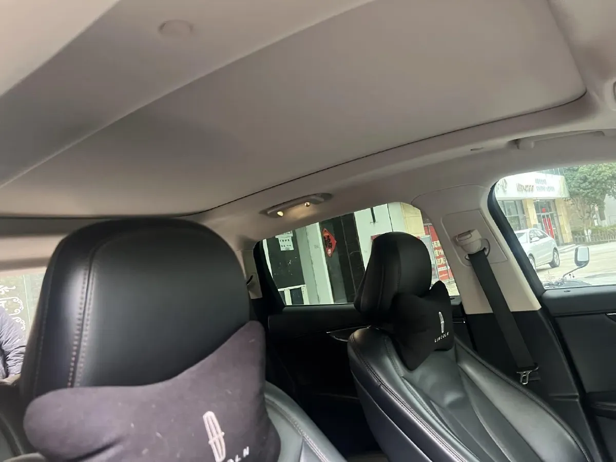 2021 Lincoln Nautilus 2.0T 245HP L4 8AT,autocango,china used car exporter,china ev exporter,chinese used car exporter,chinese used ev exporter