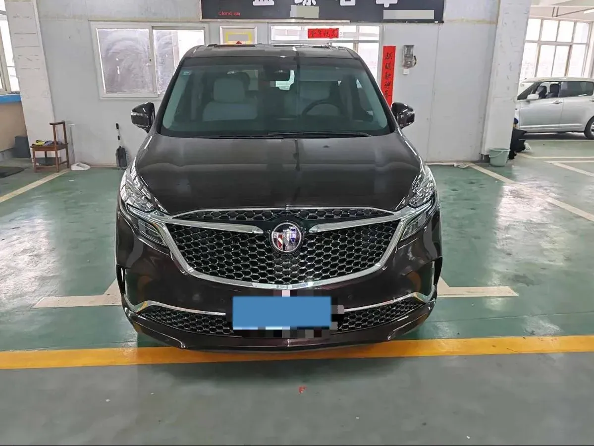 2022 Buick GL8 2.0T 237HP L4 9AT,autocango,china used car exporter,china ev exporter,chinese used car exporter,chinese used ev exporter
