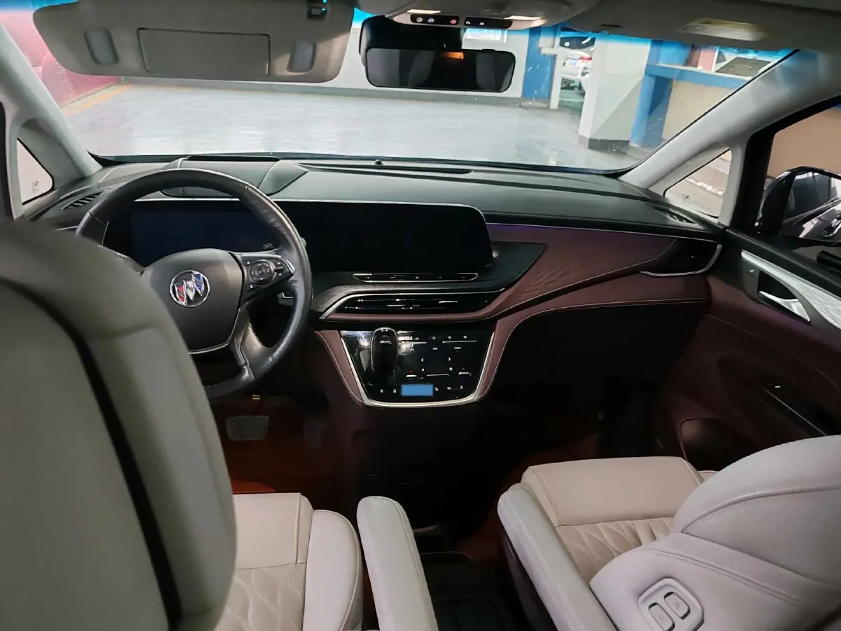 2022 Buick GL8 2.0T 237HP L4 9AT,autocango,china used car exporter,china ev exporter,chinese used car exporter,chinese used ev exporter