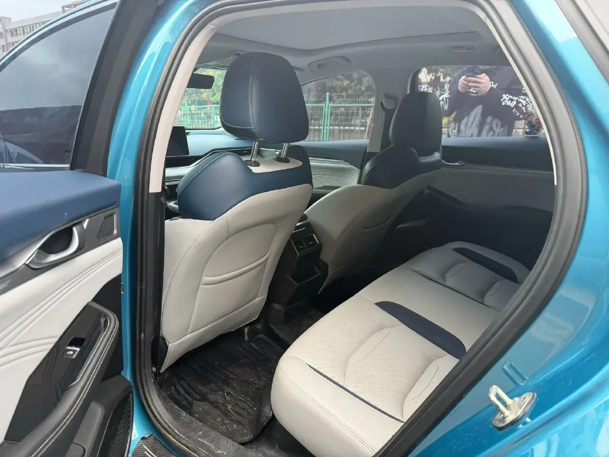 2021 Geely Preface 2.0T 190HP L4 7DCT,autocango,china used car exporter,china ev exporter,chinese used car exporter,chinese used ev exporter