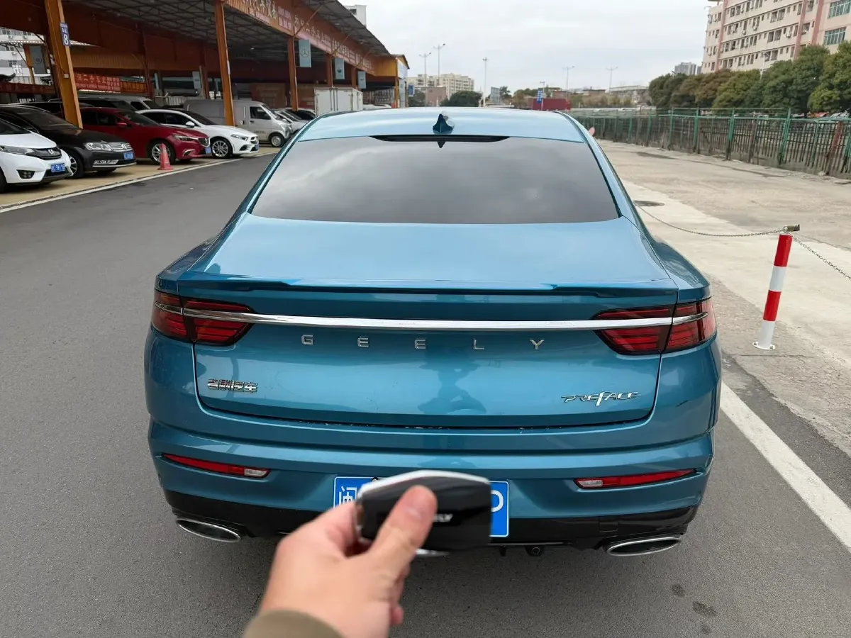 2021 Geely Preface 2.0T 190HP L4 7DCT,autocango,china used car exporter,china ev exporter,chinese used car exporter,chinese used ev exporter