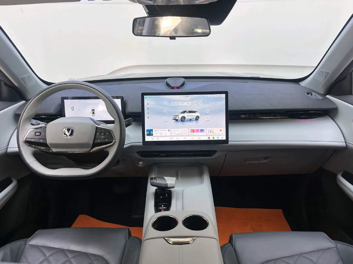 2024 ChangAn UNI-Z 1.5L 98HP L4 E-CVT PHEV 18.4KWH,autocango,china used car exporter,china ev exporter,chinese used car exporter,chinese used ev exporter