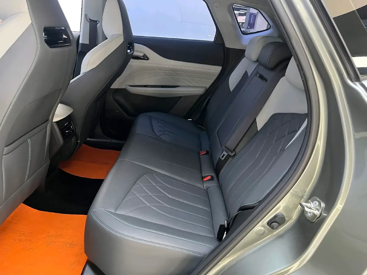 2024 ChangAn UNI-Z 1.5L 98HP L4 E-CVT PHEV 18.4KWH,autocango,china used car exporter,china ev exporter,chinese used car exporter,chinese used ev exporter