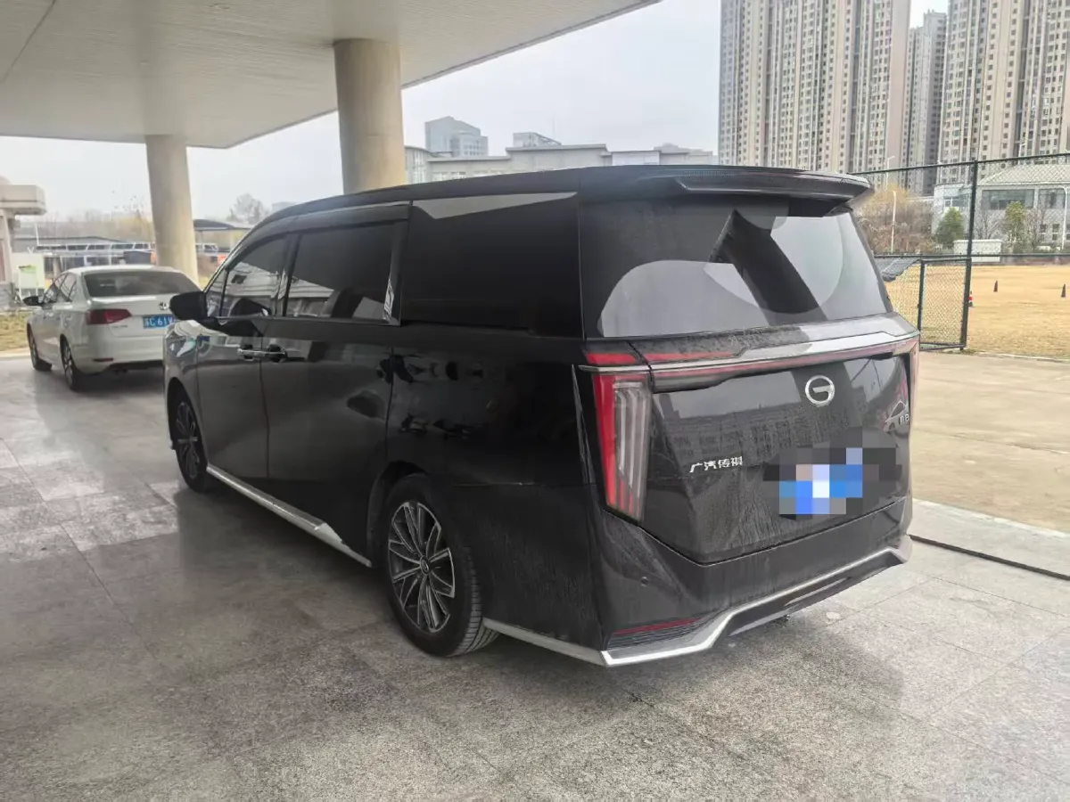 2024 GAC Trumpchi M8 2.0T 252HP L4 8AT,autocango,china used car exporter,china ev exporter,chinese used car exporter,chinese used ev exporter